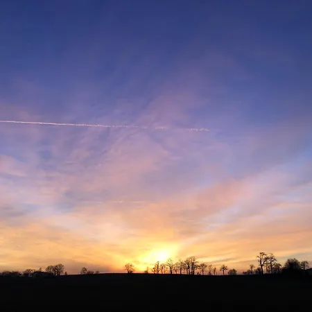 Wilde Möhre Bauwagen Sommerküche Draussen Abenteuer * Carmzow-Wallmow