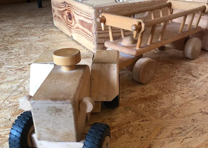 Ferienhaus Wilde Möhre Bauwagen Sommerküche Draussen Abenteuer